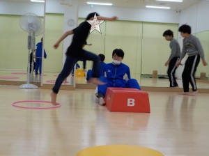 リズムに合わせて３